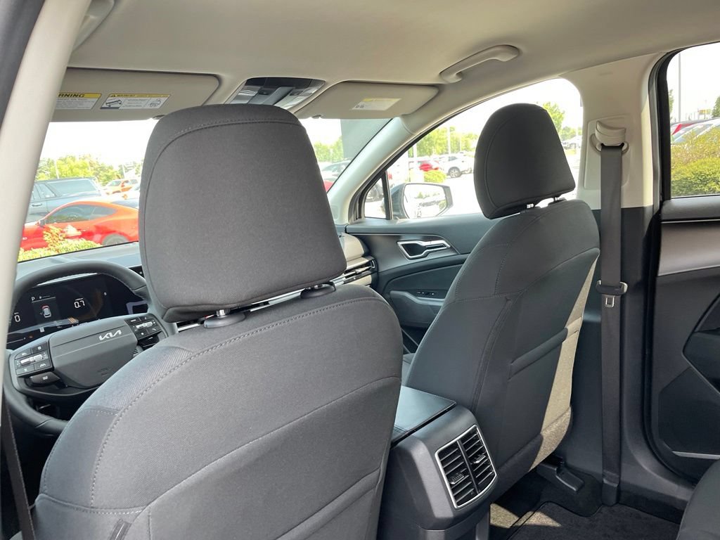 New 2026 Kia Sportage LX FWD image 26