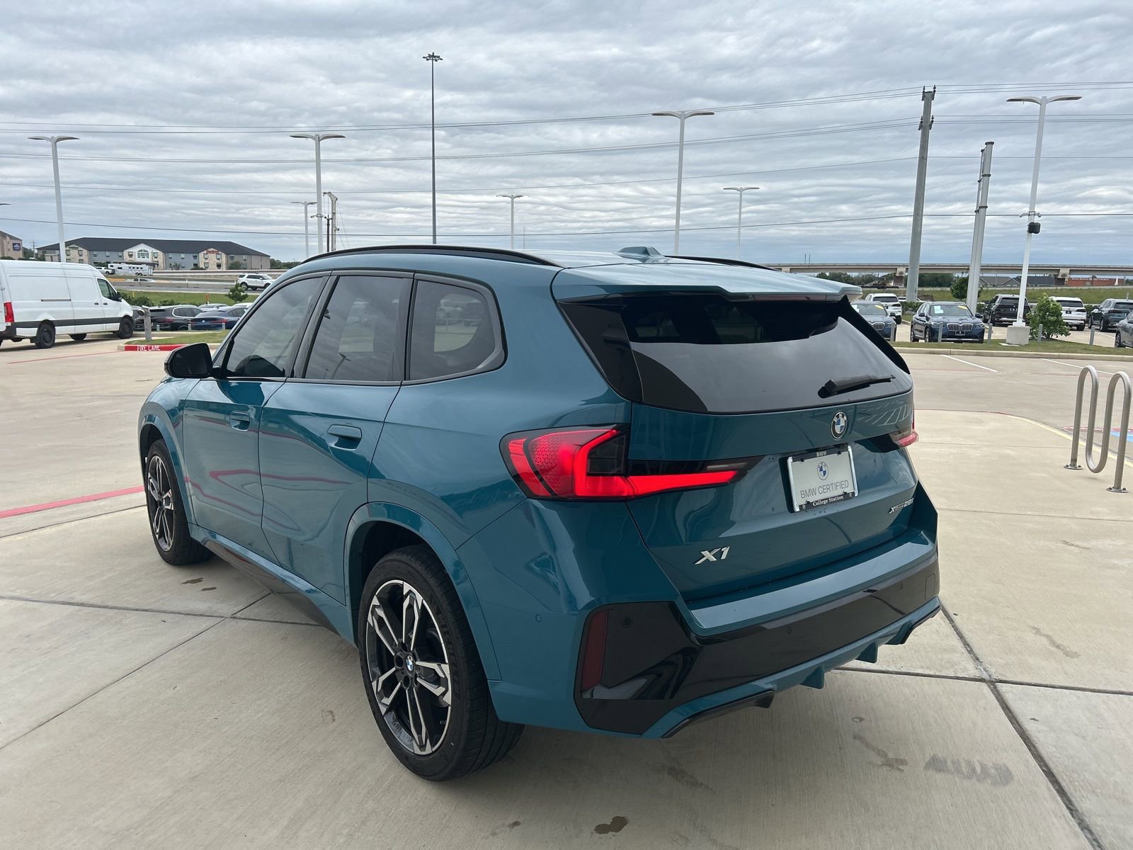 Certified 2023 BMW X1 xDrive28i w/ M Sport Package image 5