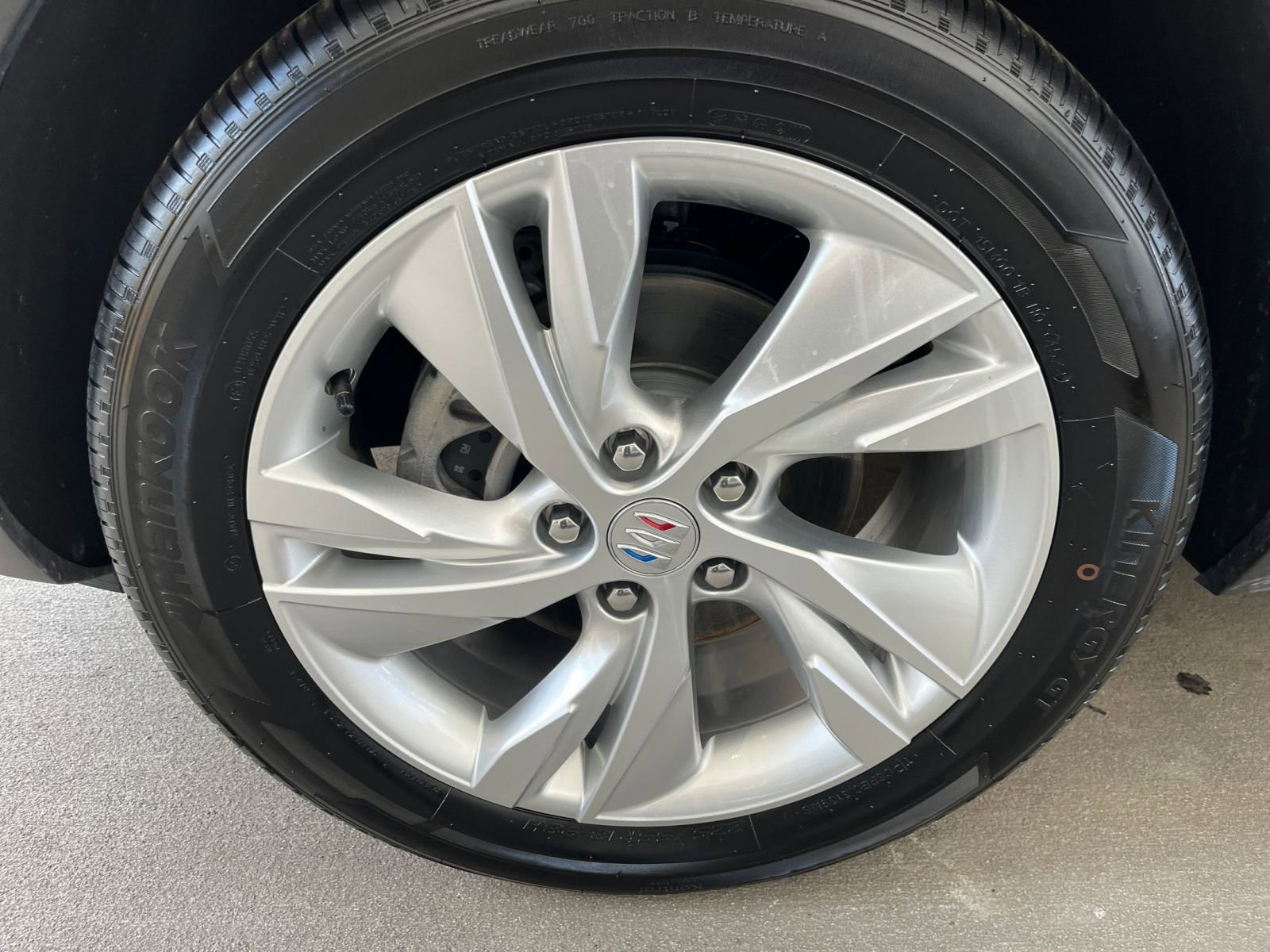 Used 2025 Buick Encore GX Preferred image 31