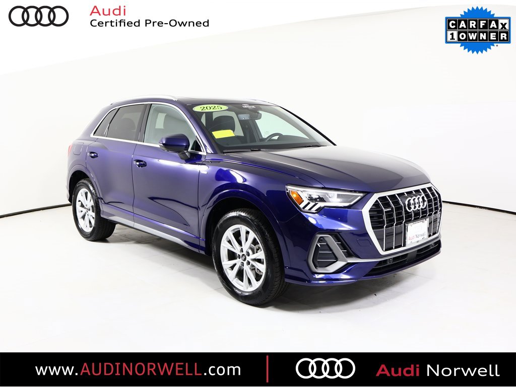 Certified 2025 Audi Q3 2.0T Premium Plus w/ Premium Plus Package