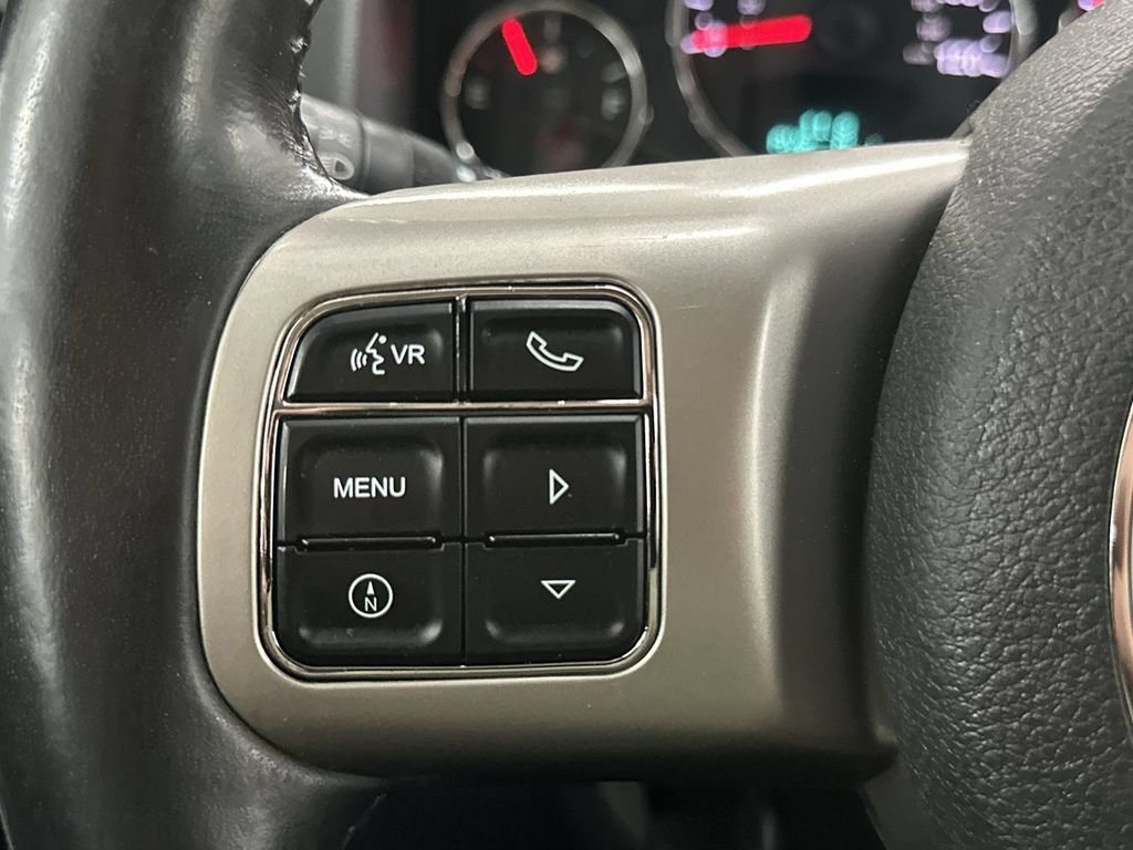 Used 2012 Jeep Liberty Limited Jet AWD/4WD image 35