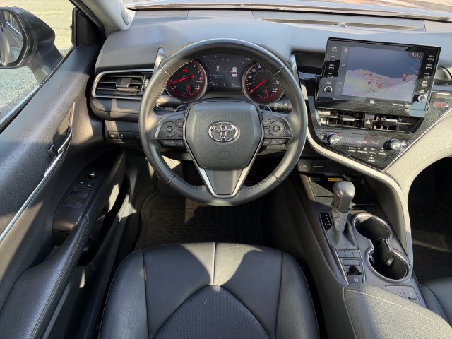 Used 2022 Toyota Camry XSE w/ Navigation Package FWD image 13