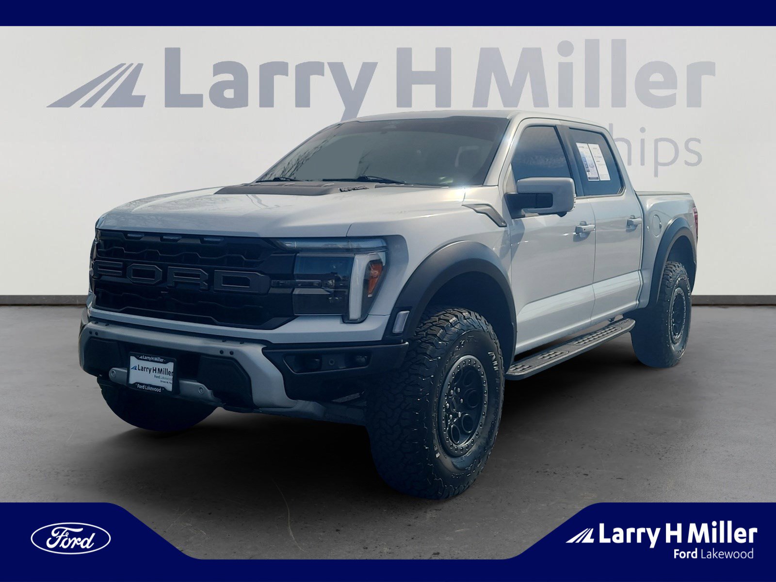 Used 2025 Ford F150 Raptor AWD/4WD image 1