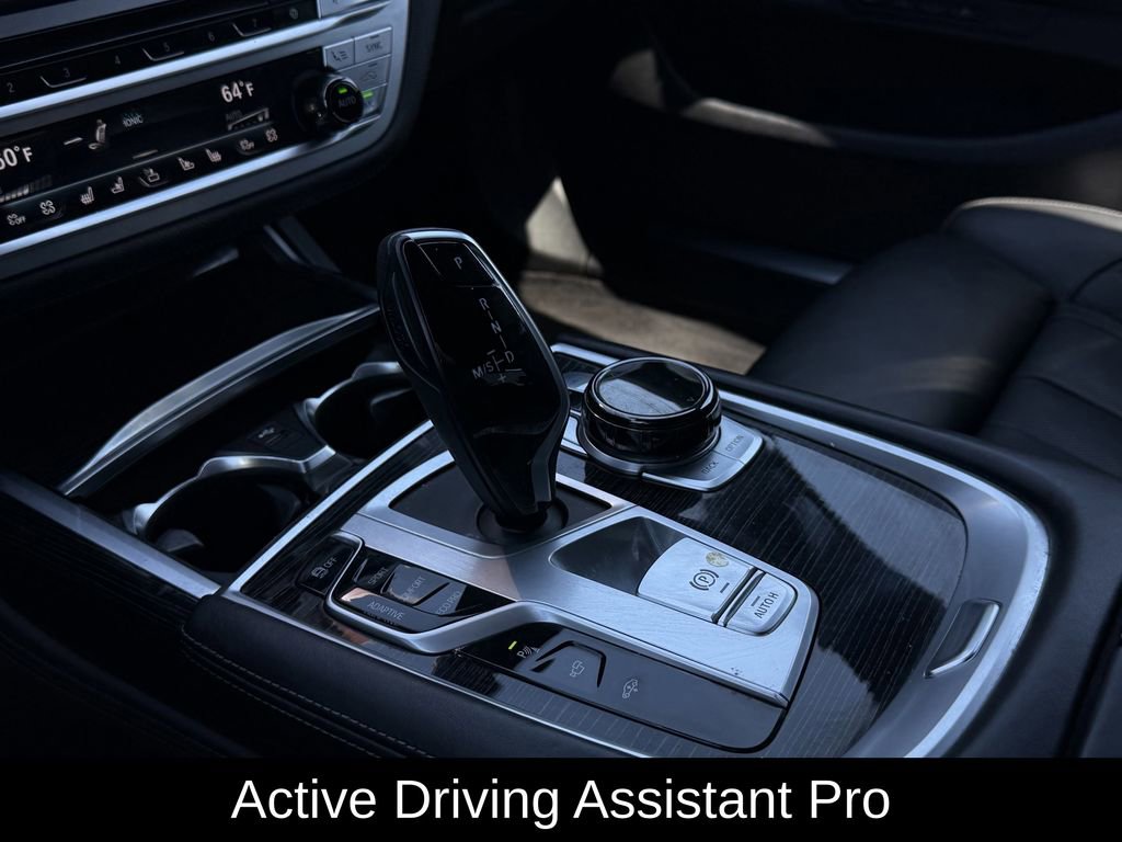 Used 2020 BMW 750i xDrive w/ Executive Package AWD/4WD image 22