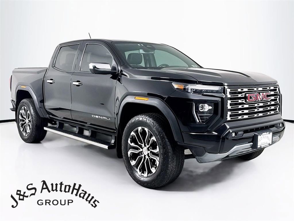 Used 2024 GMC Canyon Denali