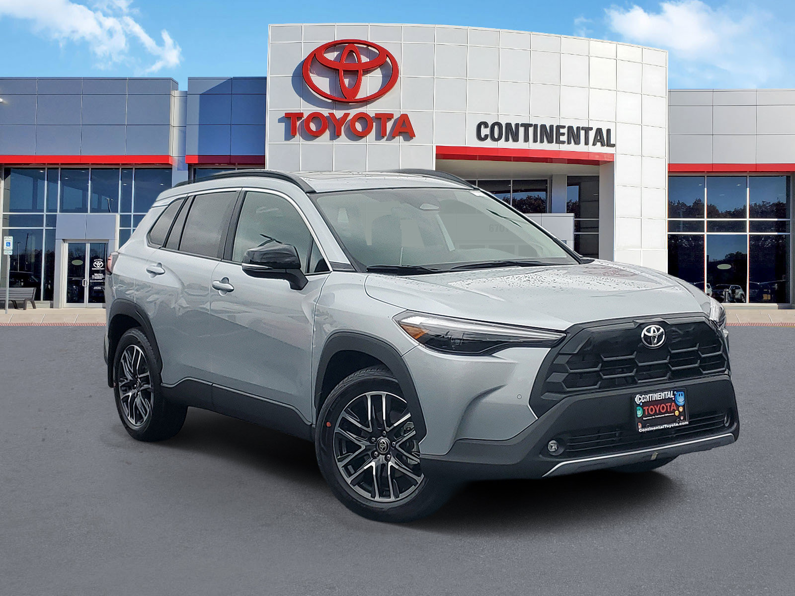 New 2026 Toyota Corolla Cross XLE w/ Convenience Package