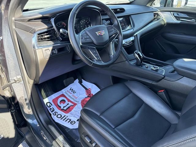Used 2021 Cadillac XT5 Premium Luxury w/ LPO, Floor Liner Package image 11