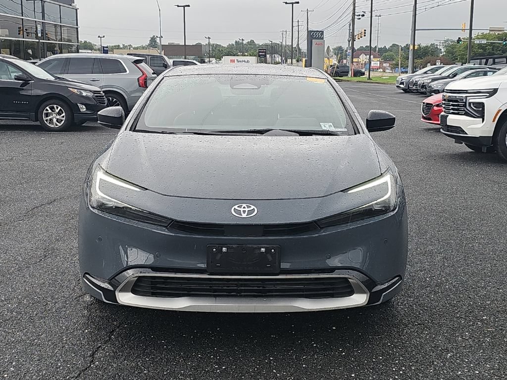 Used 2023 Toyota Prius Prime FWD image 17