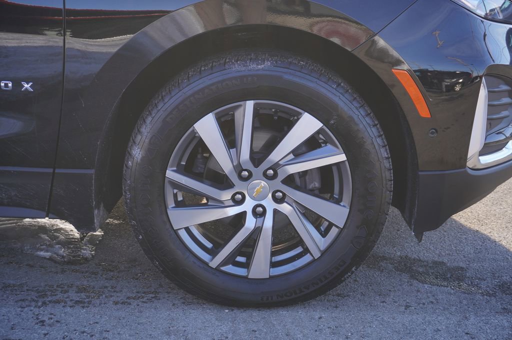 Used 2022 Chevrolet Equinox Premier image 13