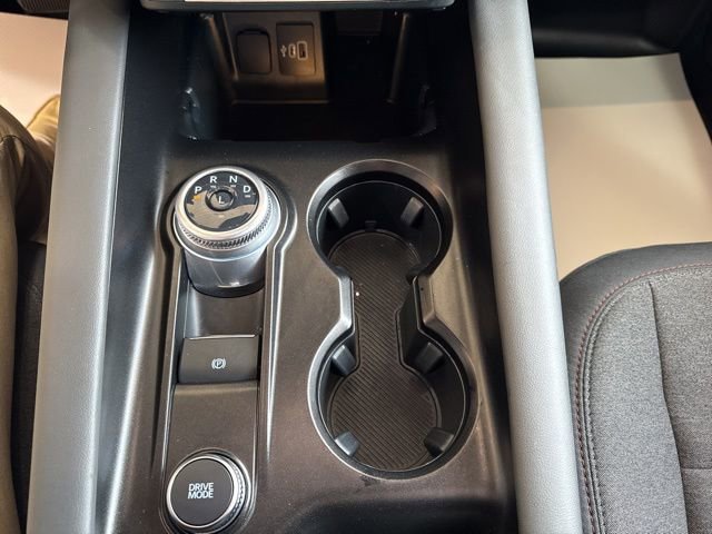 Used 2025 Ford Explorer Active AWD/4WD image 23