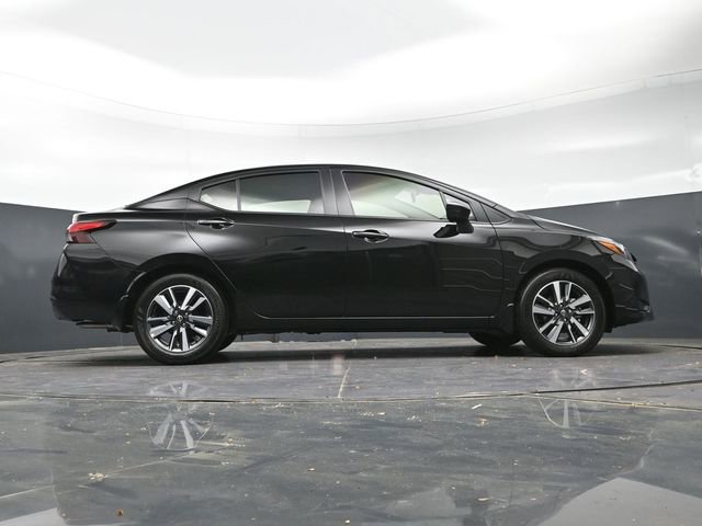 Used 2025 Nissan Versa SV w/ Trunk Package image 33