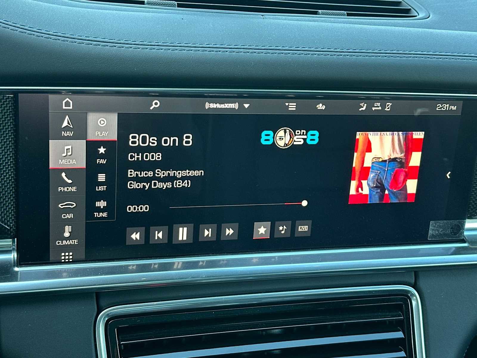 Certified 2021 Porsche Panamera Turbo S image 18