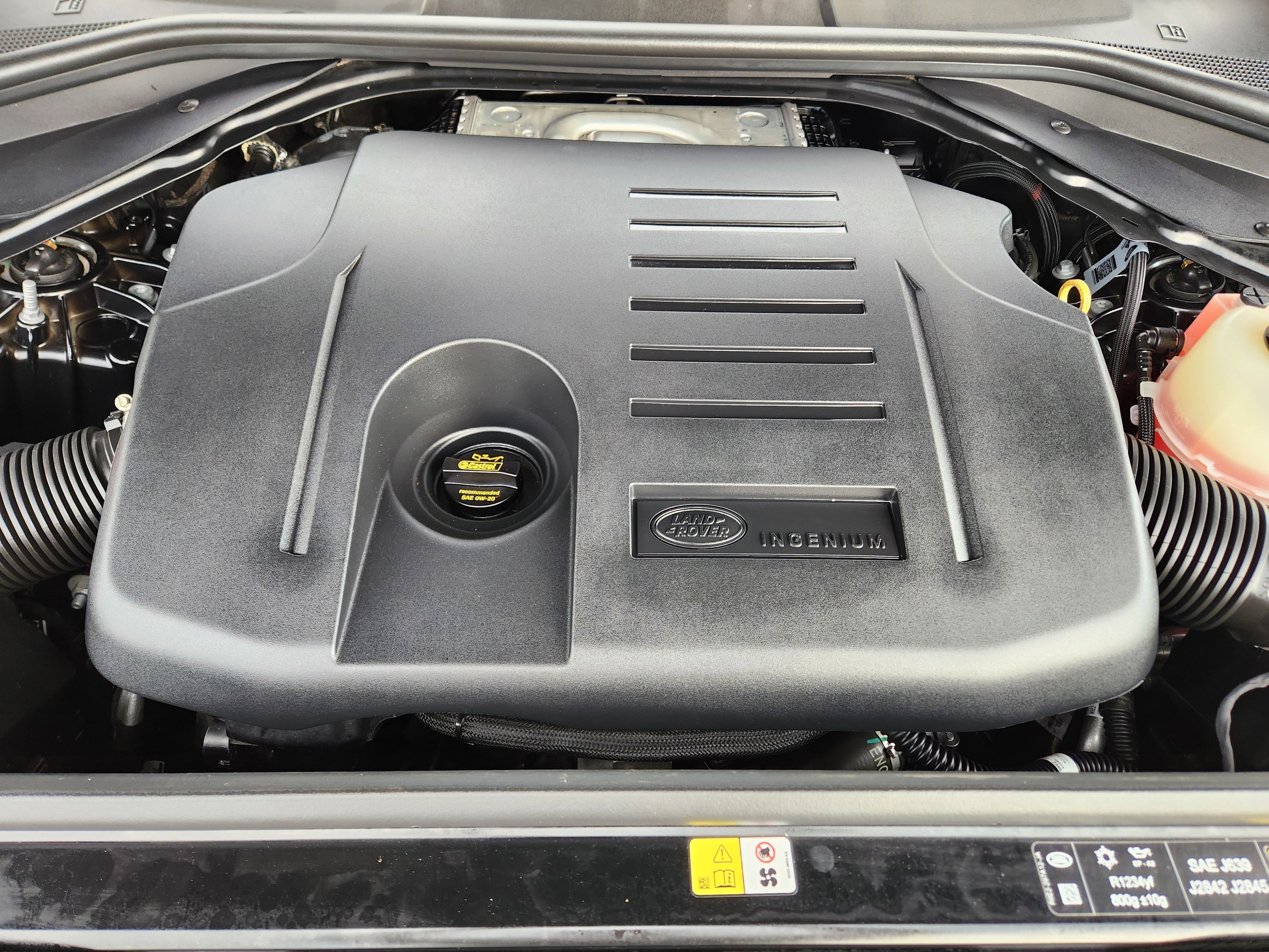 Certified 2025 Land Rover Range Rover Sport Dynamic SE image 9