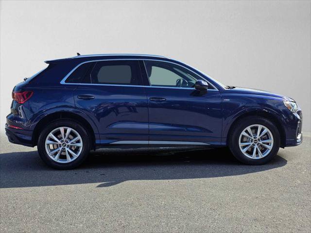 Used 2025 Audi Q3 2.0T Premium Plus w/ Premium Plus Package AWD/4WD image 2