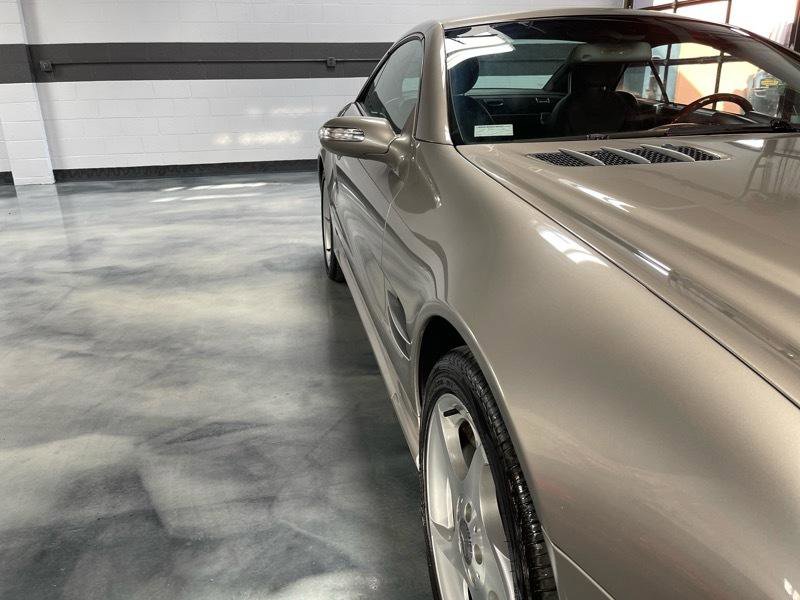 Used 2004 Mercedes-Benz SL 500 image 8