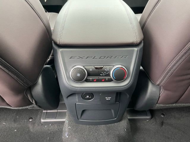 New 2026 Ford Explorer Platinum w/ LUX Leather Package image 19