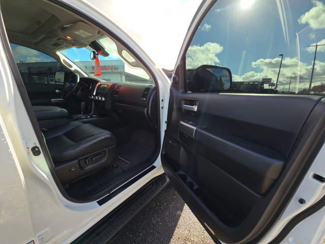 Used 2022 Toyota Sequoia Nightshade image 10