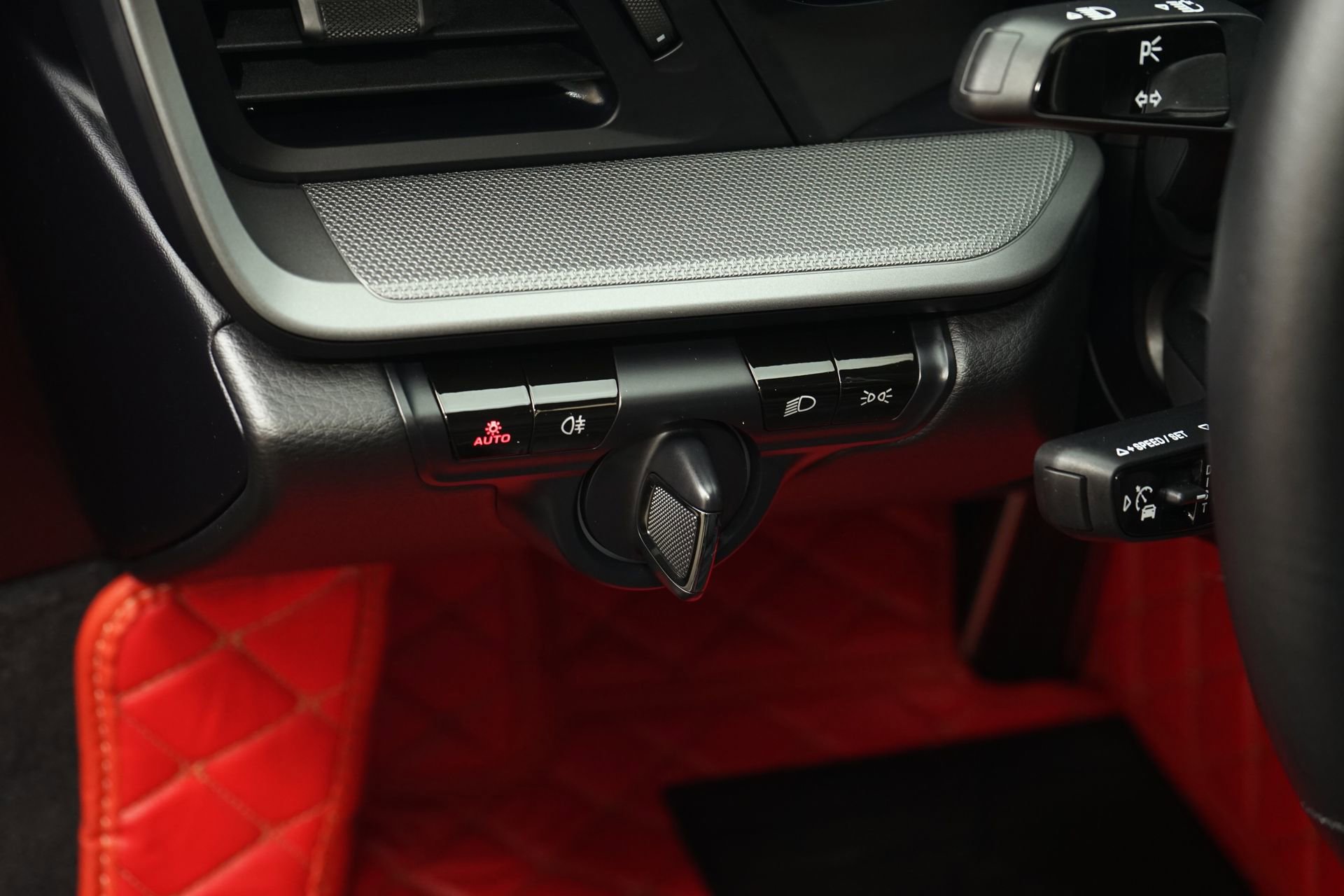 Used 2020 Porsche 911 Carrera 4S image 29