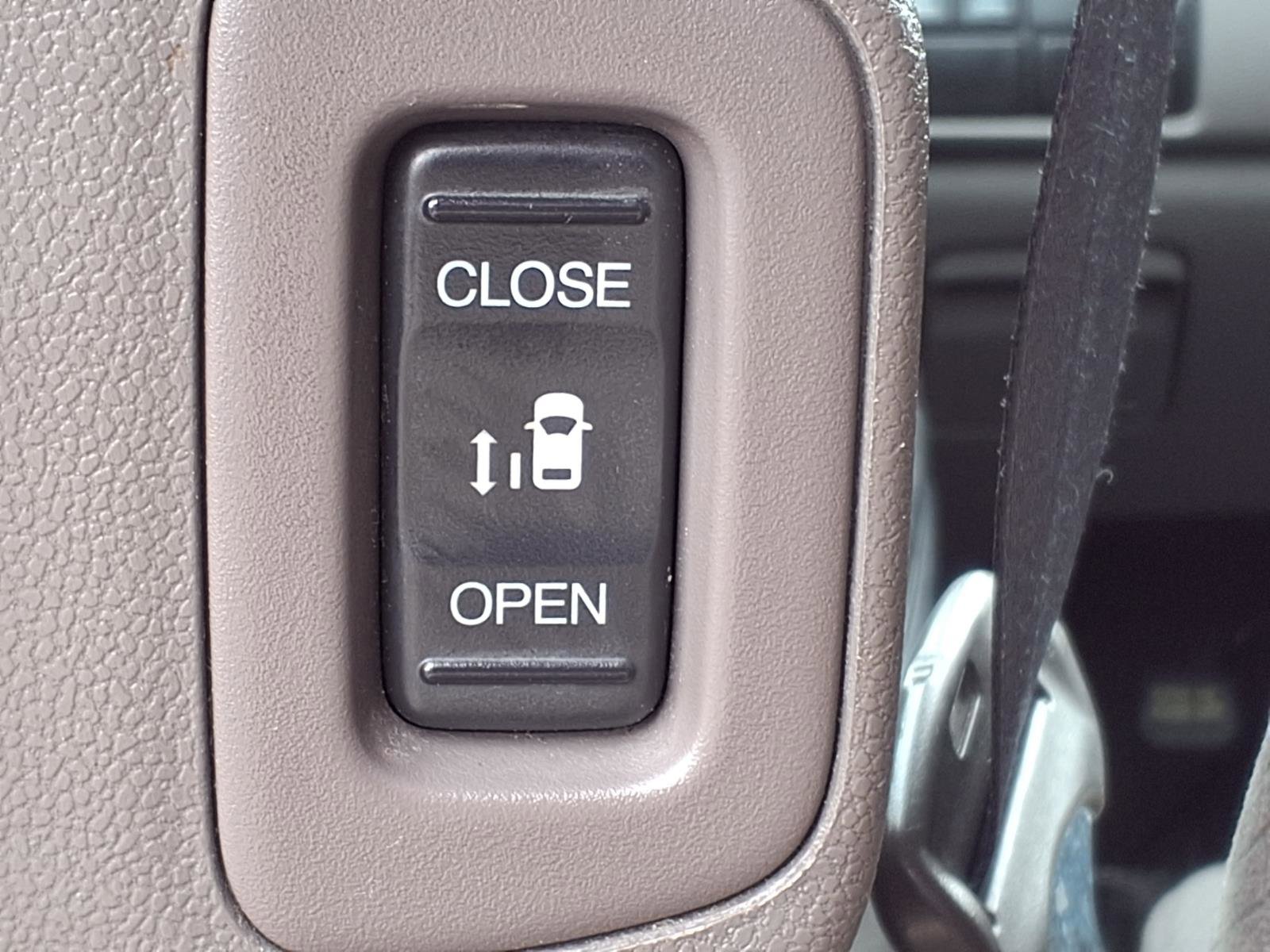 Used 2015 Honda Odyssey EX image 14