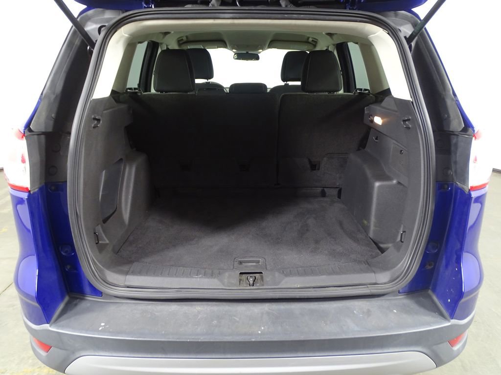 Used 2015 Ford Escape SE image 13
