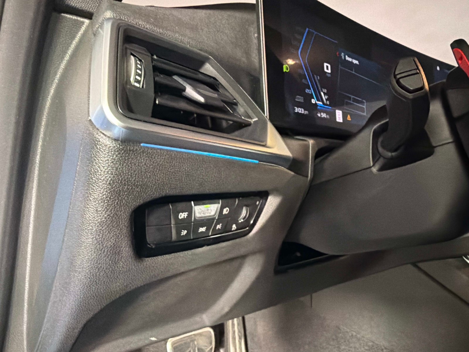 Used 2023 BMW M2 w/ Lighting Package RWD image 32