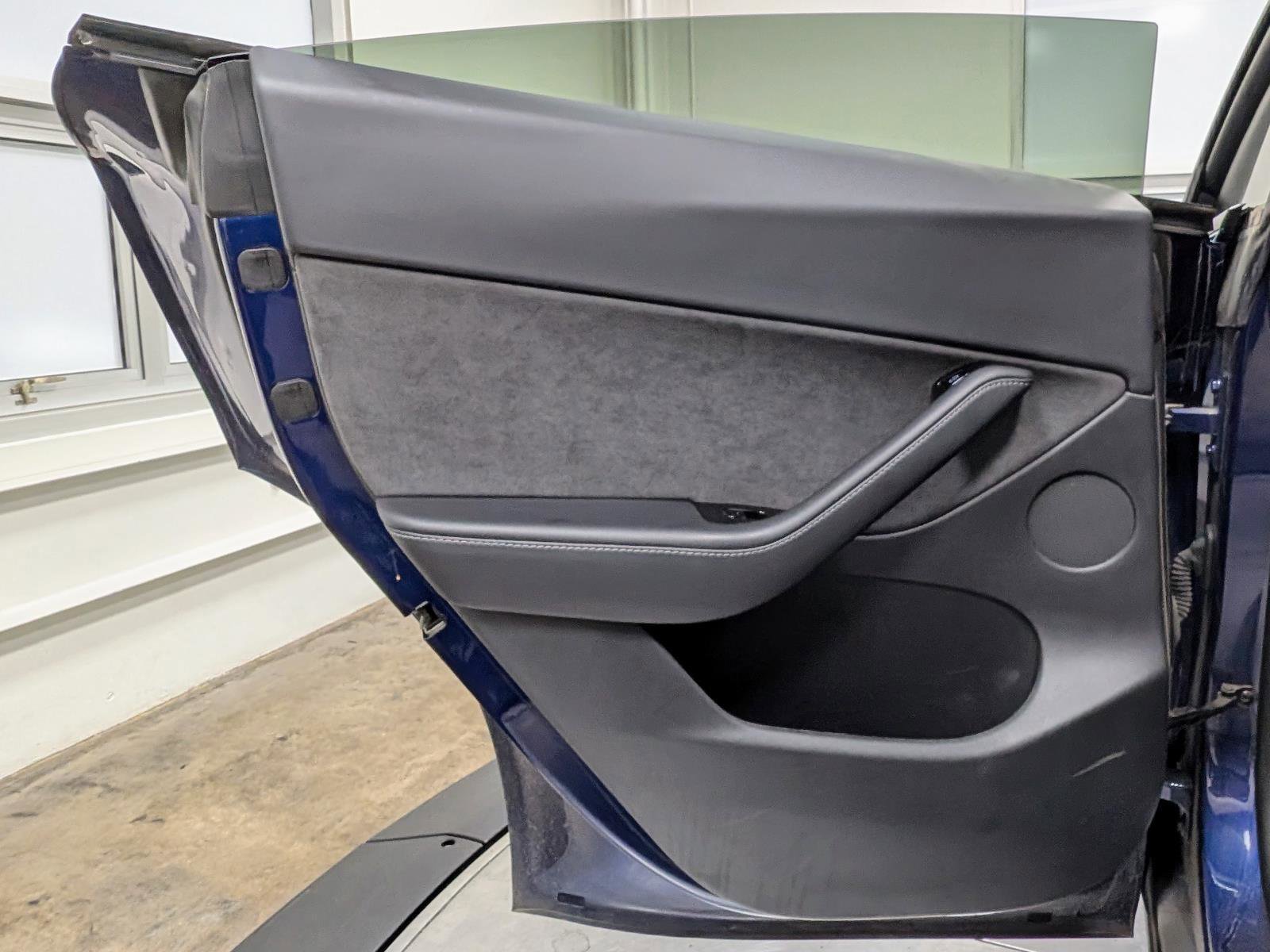 Used 2021 Tesla Model Y Performance image 17