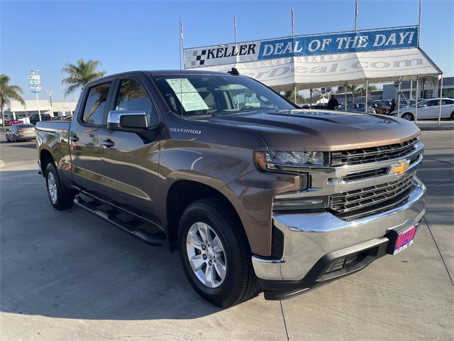 Used 2019 Chevrolet Silverado 1500 LT w/ All-Star Edition image 2