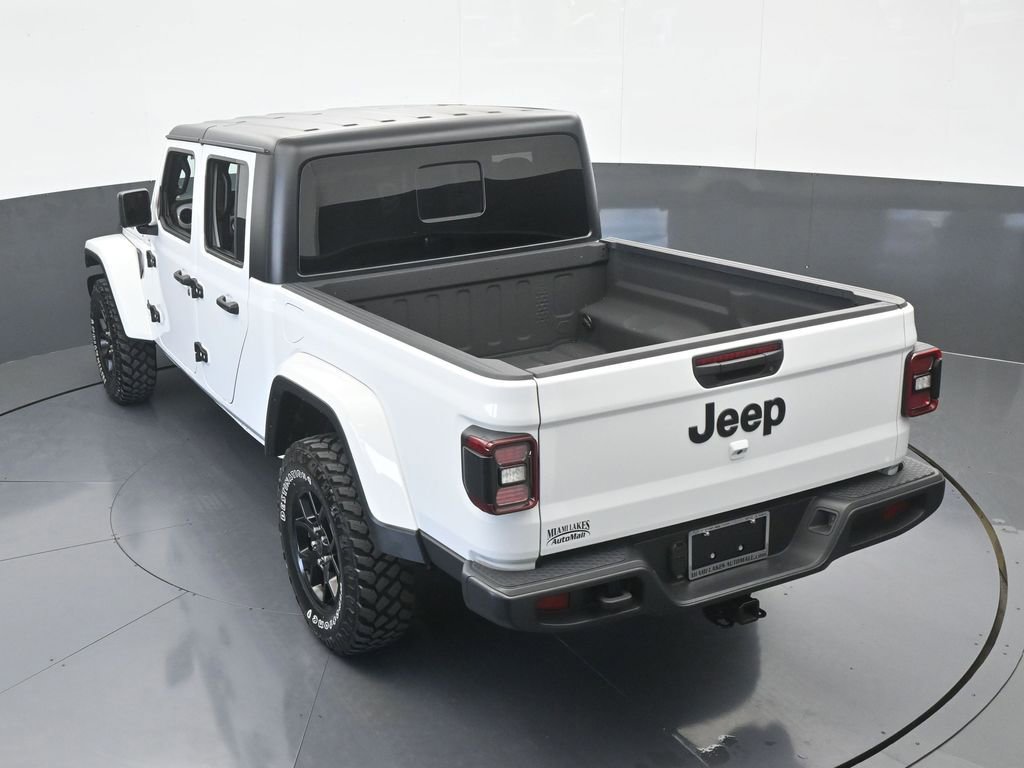 Used 2024 Jeep Gladiator Willys image 53