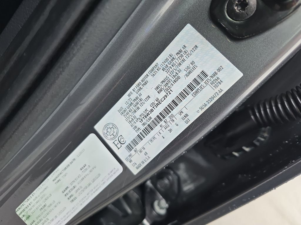 Used 2024 Ford F350 Lariat AWD/4WD image 38
