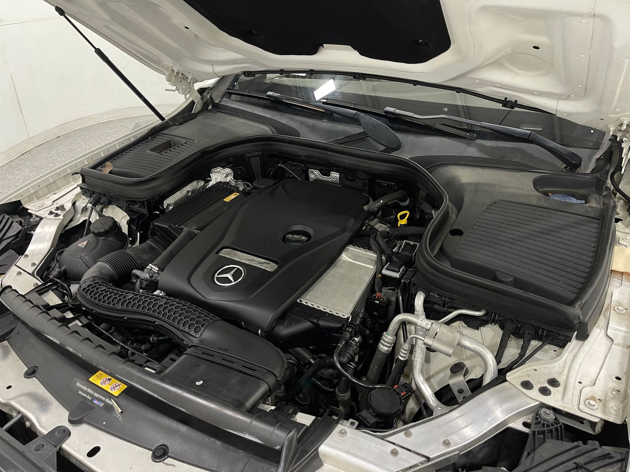 Used 2017 Mercedes-Benz GLC 300 4MATIC image 30