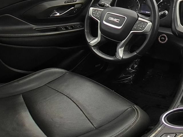 Used 2023 GMC Terrain SLT w/ Infotainment Package II AWD/4WD image 25