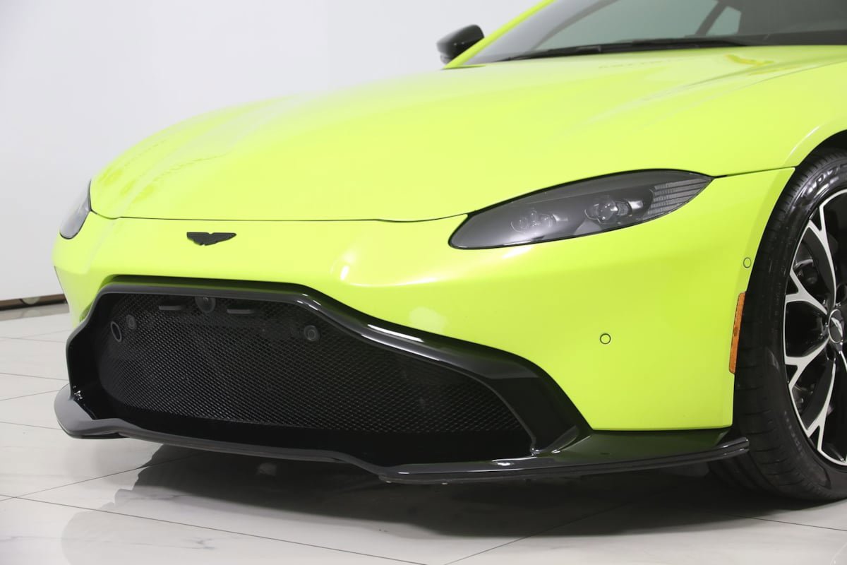 Used 2019 Aston Martin V8 Vantage Coupe RWD image 83