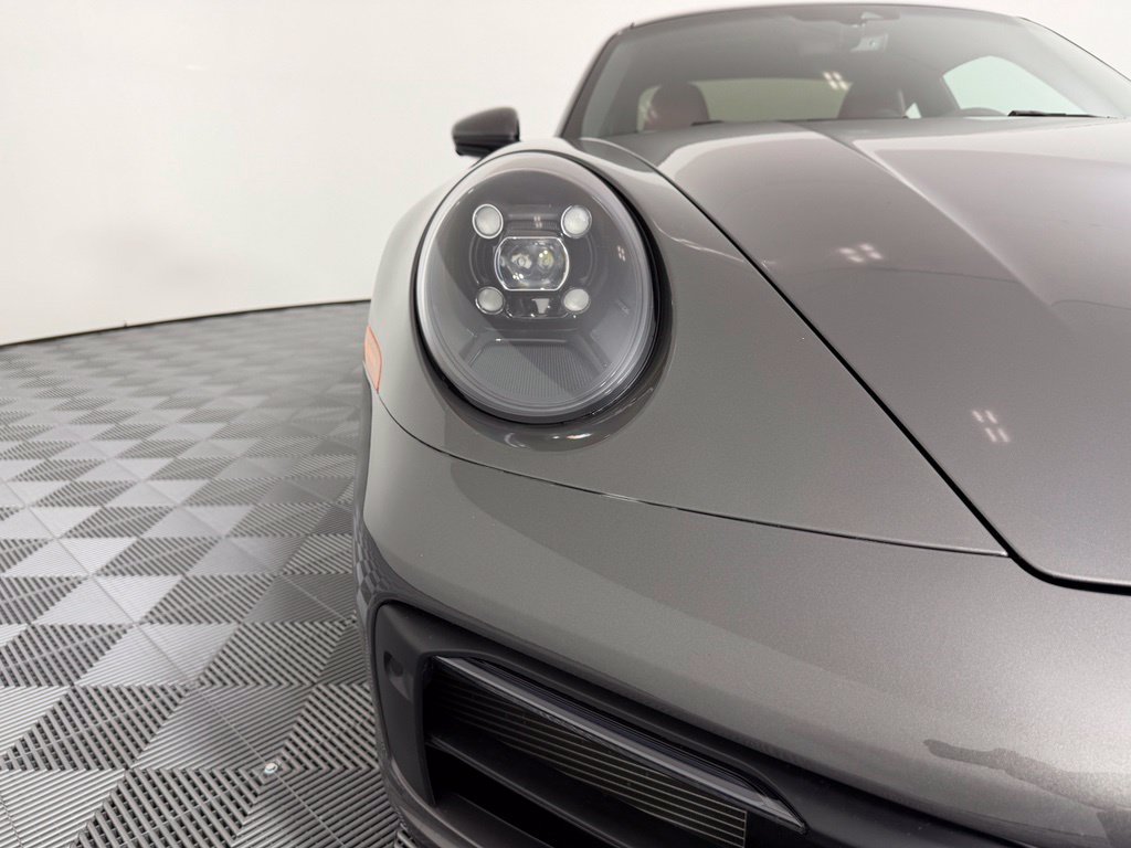 Certified 2024 Porsche 911 Carrera GTS RWD image 10