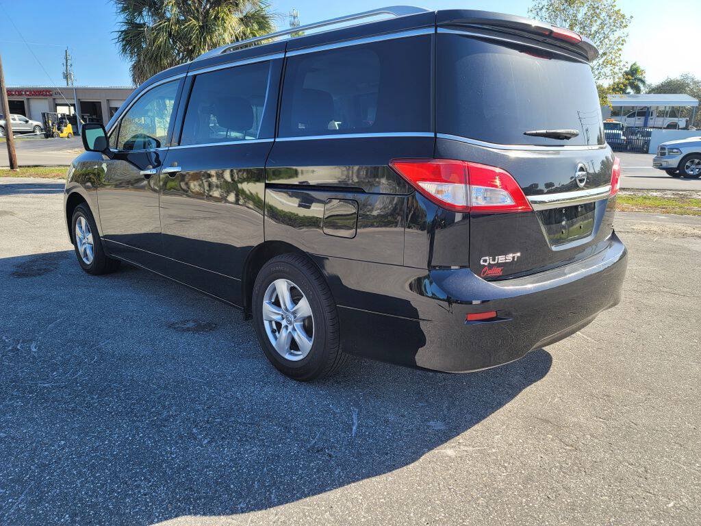 Used 2016 Nissan Quest SV FWD image 10