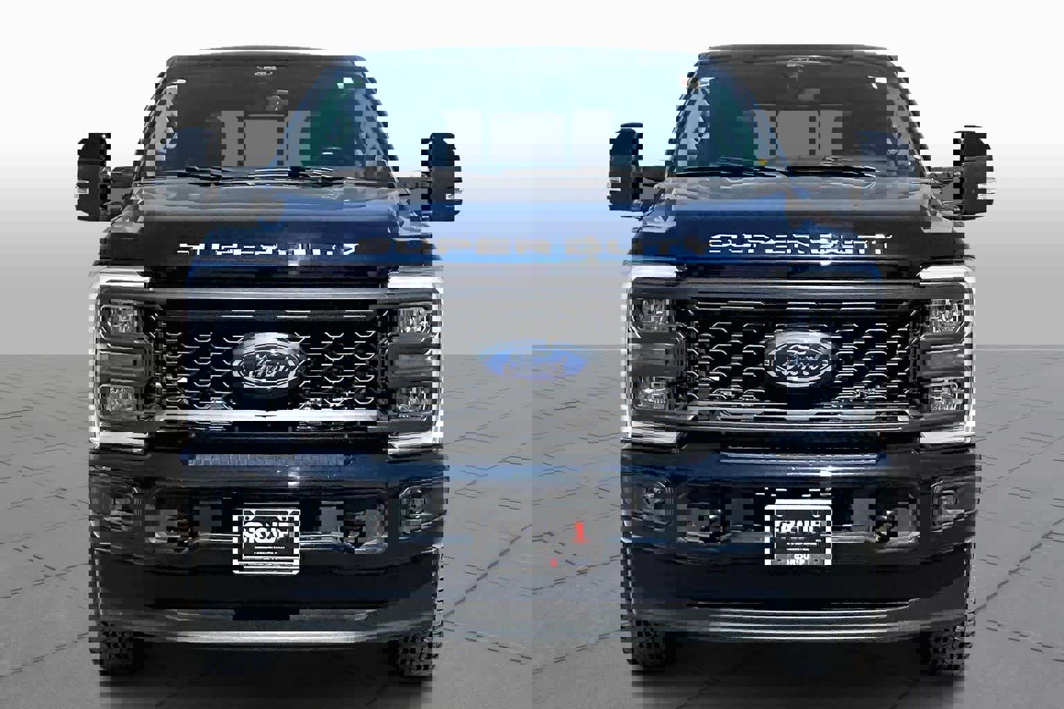 Used 2024 Ford F250 Lariat w/ Sport Appearance Package image 4