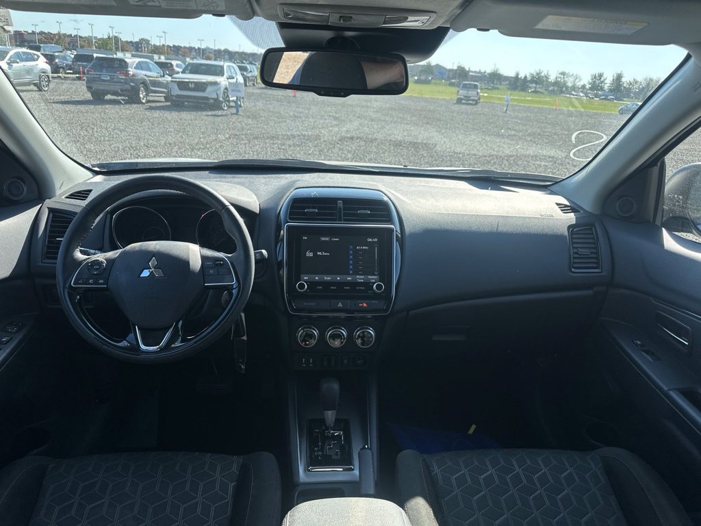 Used 2024 Mitsubishi Outlander Sport LE AWD/4WD image 18