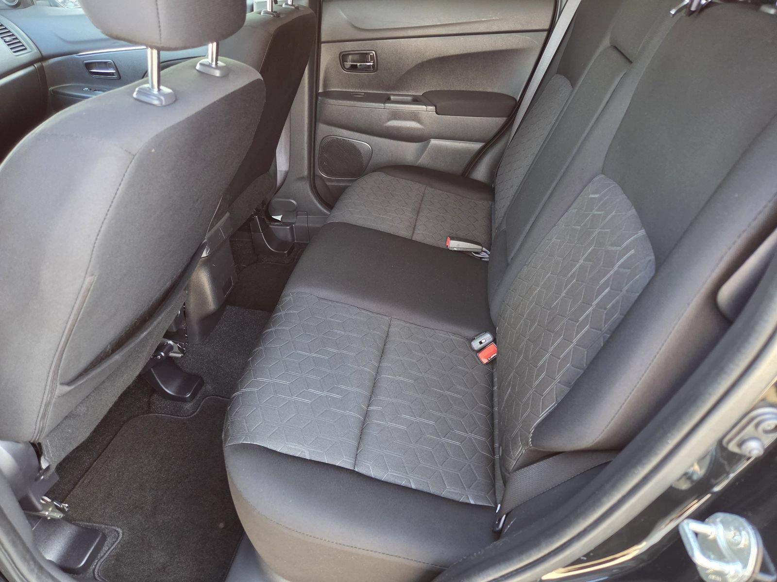 Used 2023 Mitsubishi Outlander Sport SE AWD/4WD image 14