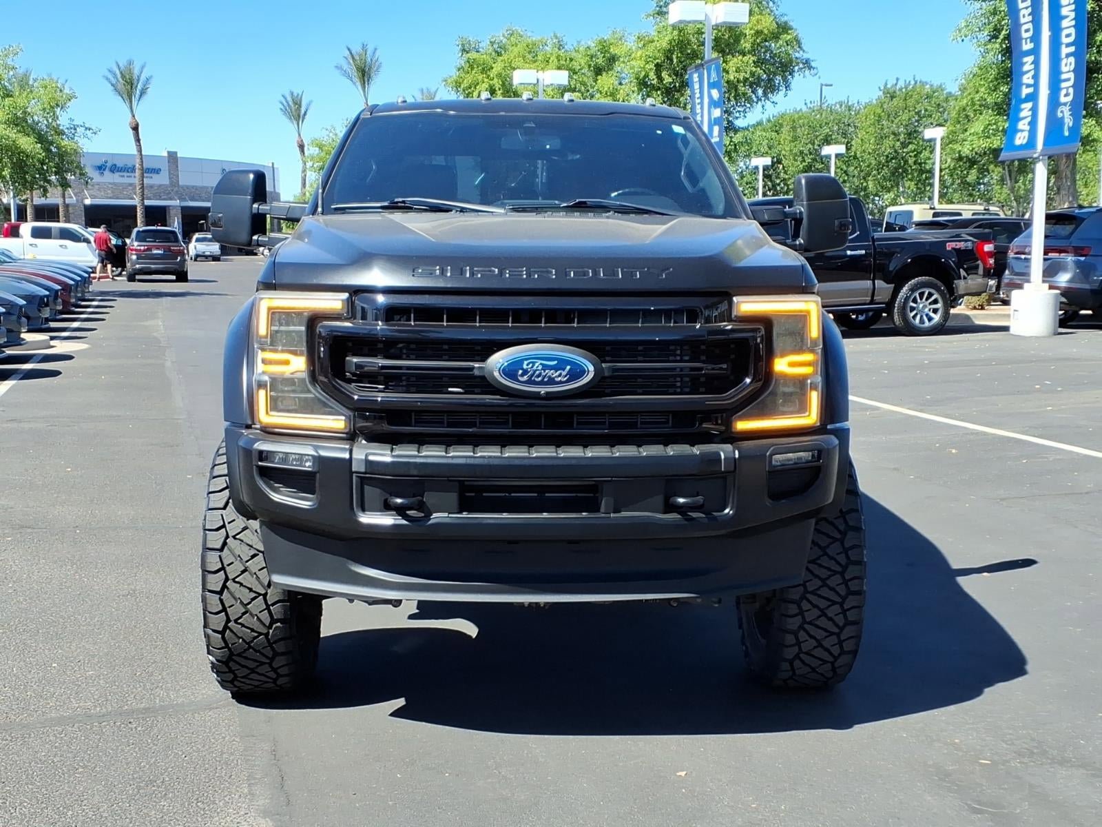 Used 2022 Ford F450 Platinum w/ FX4 Off-Road Package AWD/4WD image 2