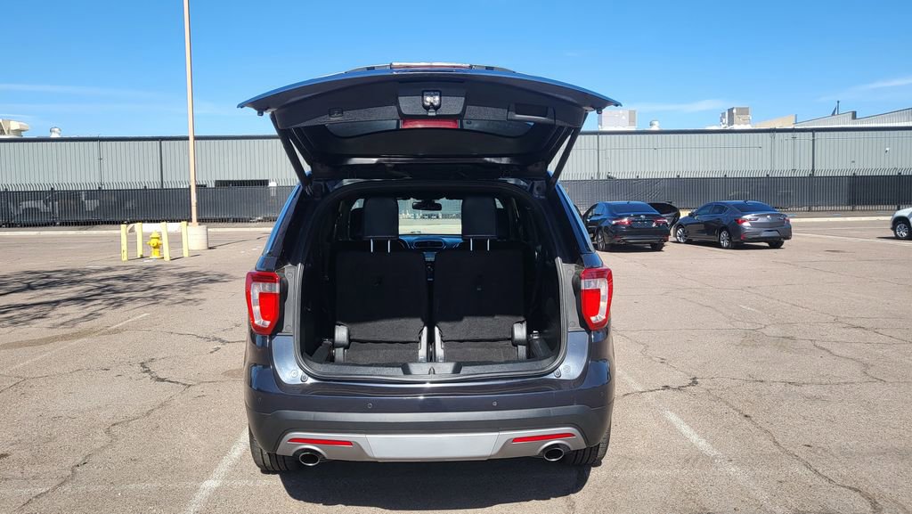 Used 2017 Ford Explorer Limited w/ Equipment Group 301A image 11