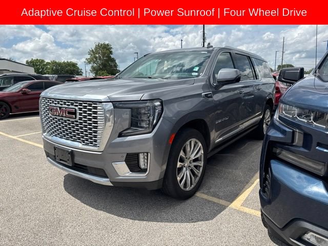 Used 2022 GMC Yukon XL Denali w/ Denali Premium Package AWD/4WD image 1