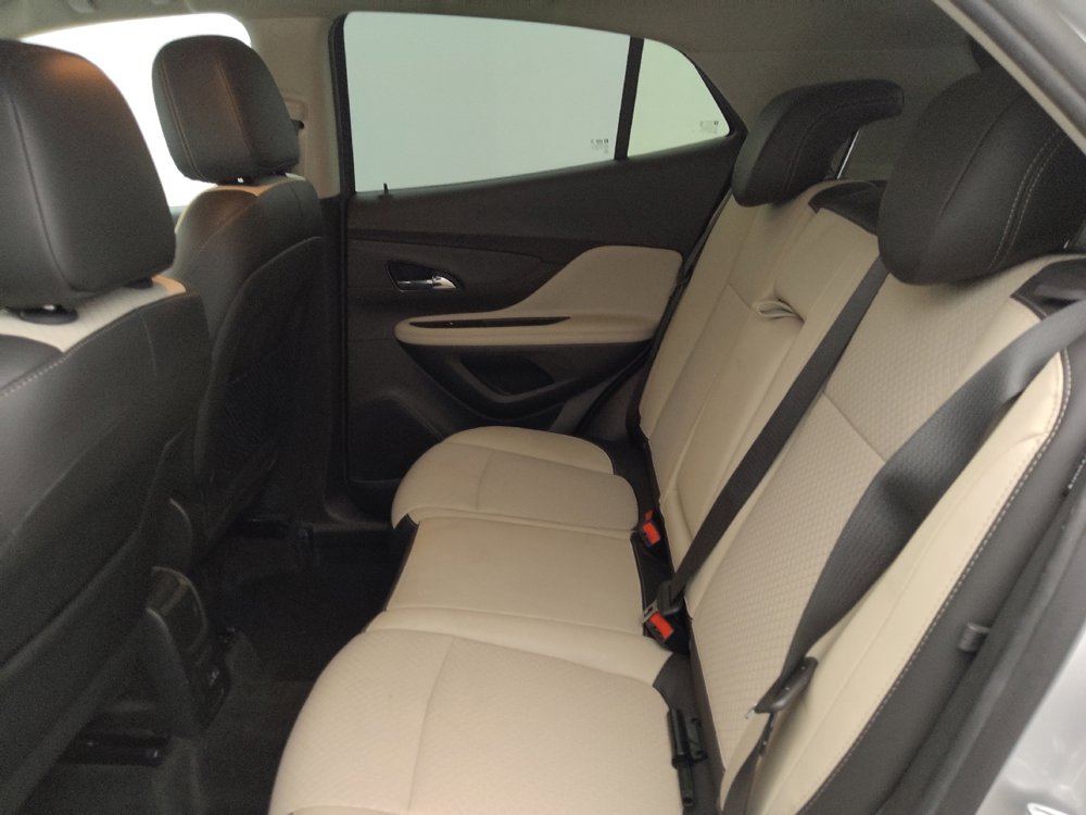 Used 2021 Buick Encore Preferred w/ Safety Package II image 18