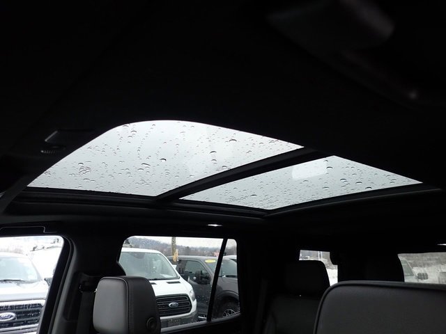 Used 2022 GMC Yukon Denali image 25