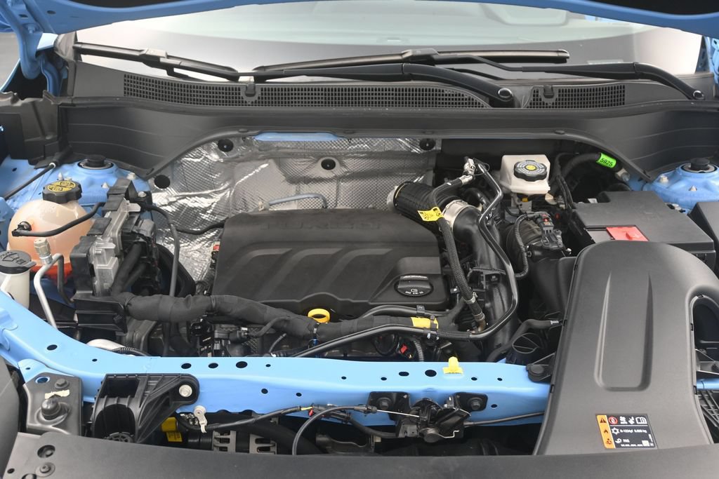 Used 2024 Chevrolet Trax RS FWD image 11