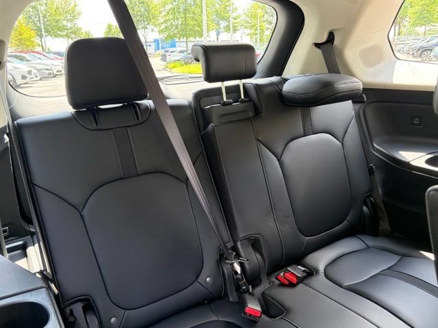 Used 2023 Honda Pilot Touring image 35
