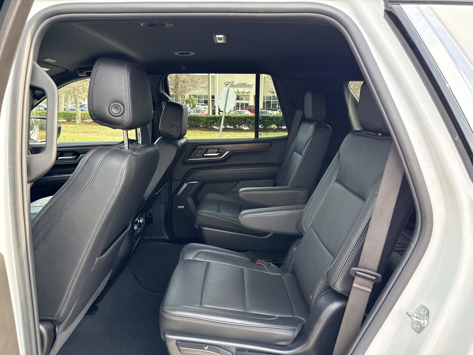 Used 2025 GMC Yukon Denali image 15