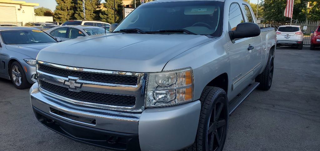 Used 2011 Chevrolet Silverado 1500 LS AWD/4WD image 8