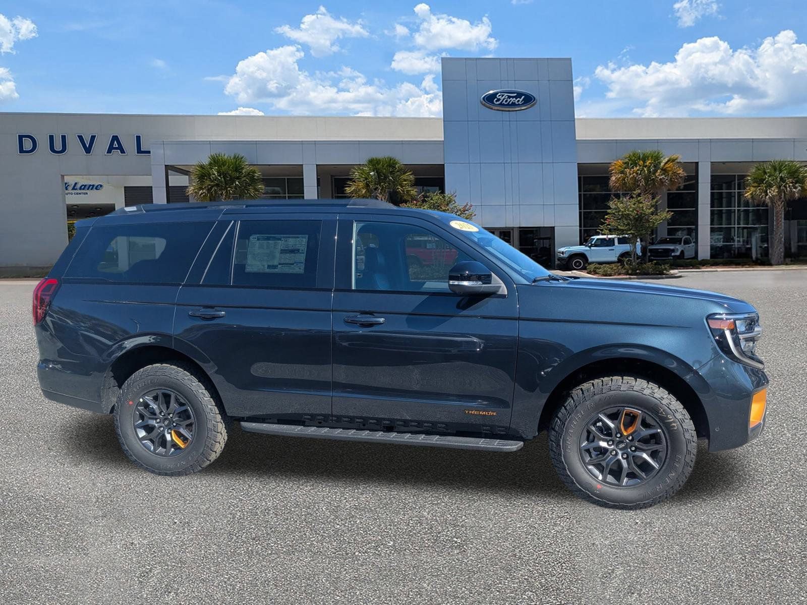 New 2025 Ford Expedition Tremor AWD/4WD image 2
