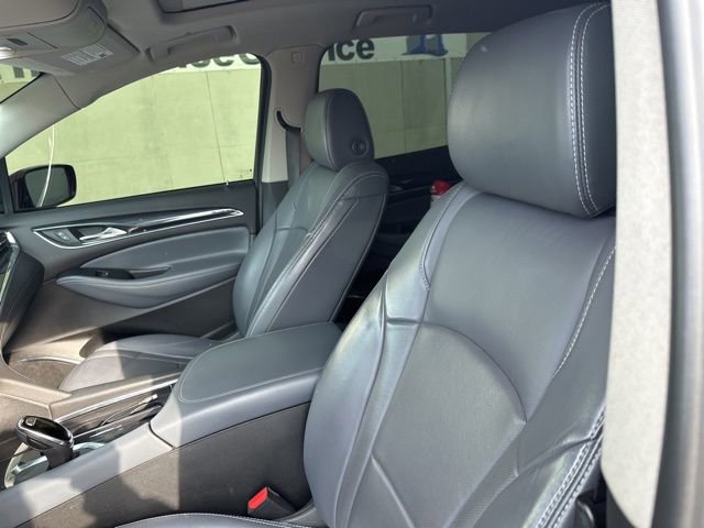 Used 2018 Buick Enclave Essence AWD/4WD image 9