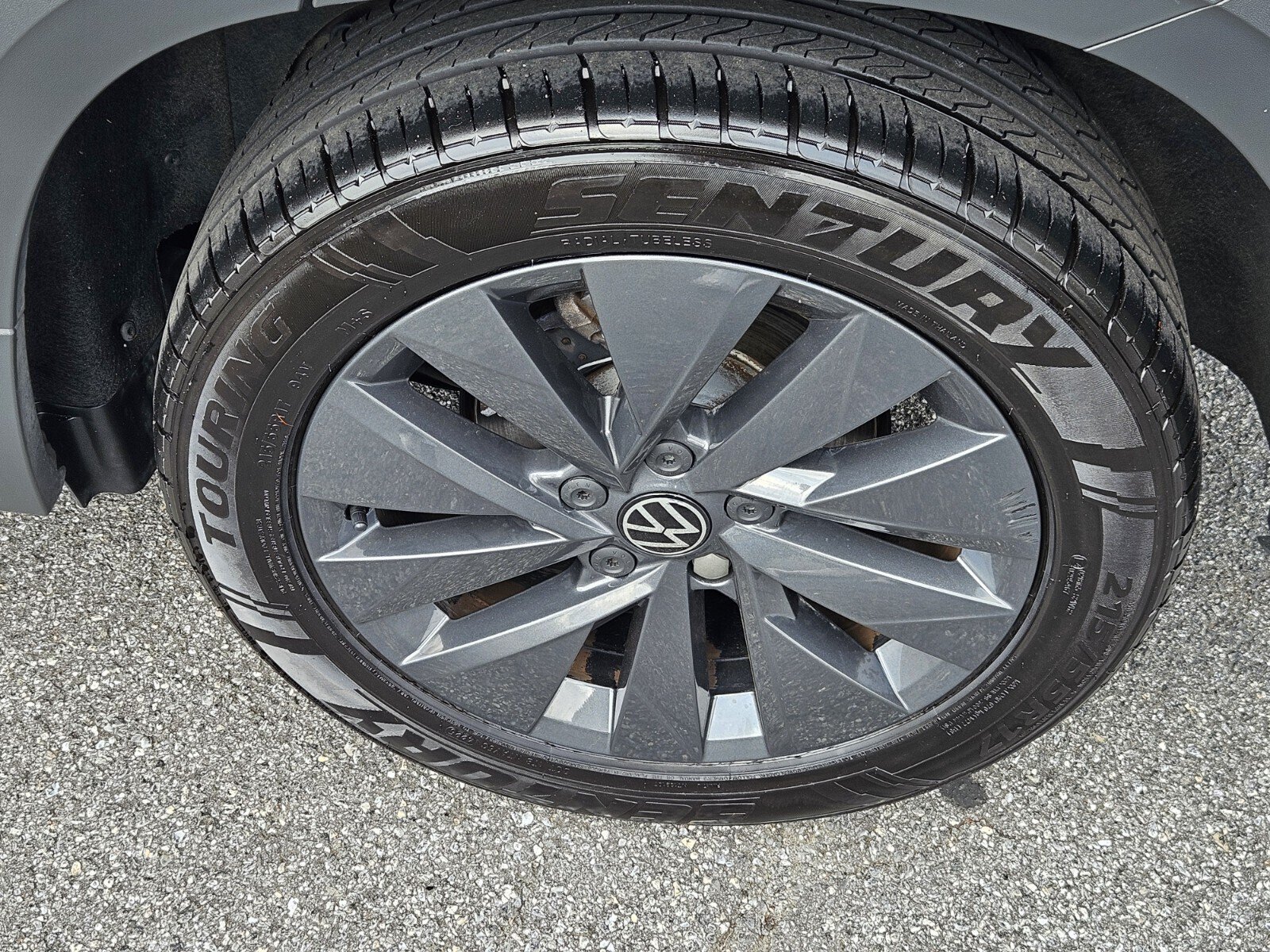 Used 2023 Volkswagen Taos S w/ Driver Assistance Package FWD image 9