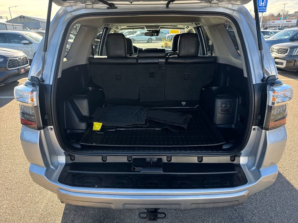 Used 2024 Toyota 4Runner TRD Off-Road Premium image 7